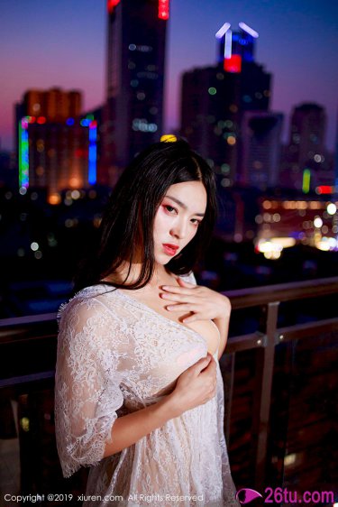 涂了春药被一群人伦爽99势